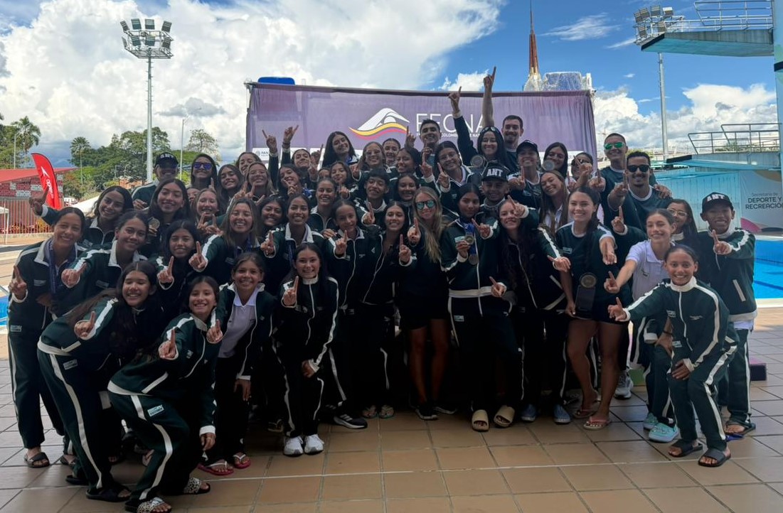 Antioquia en lo más alto del Campeonato Nacional de Natación artística