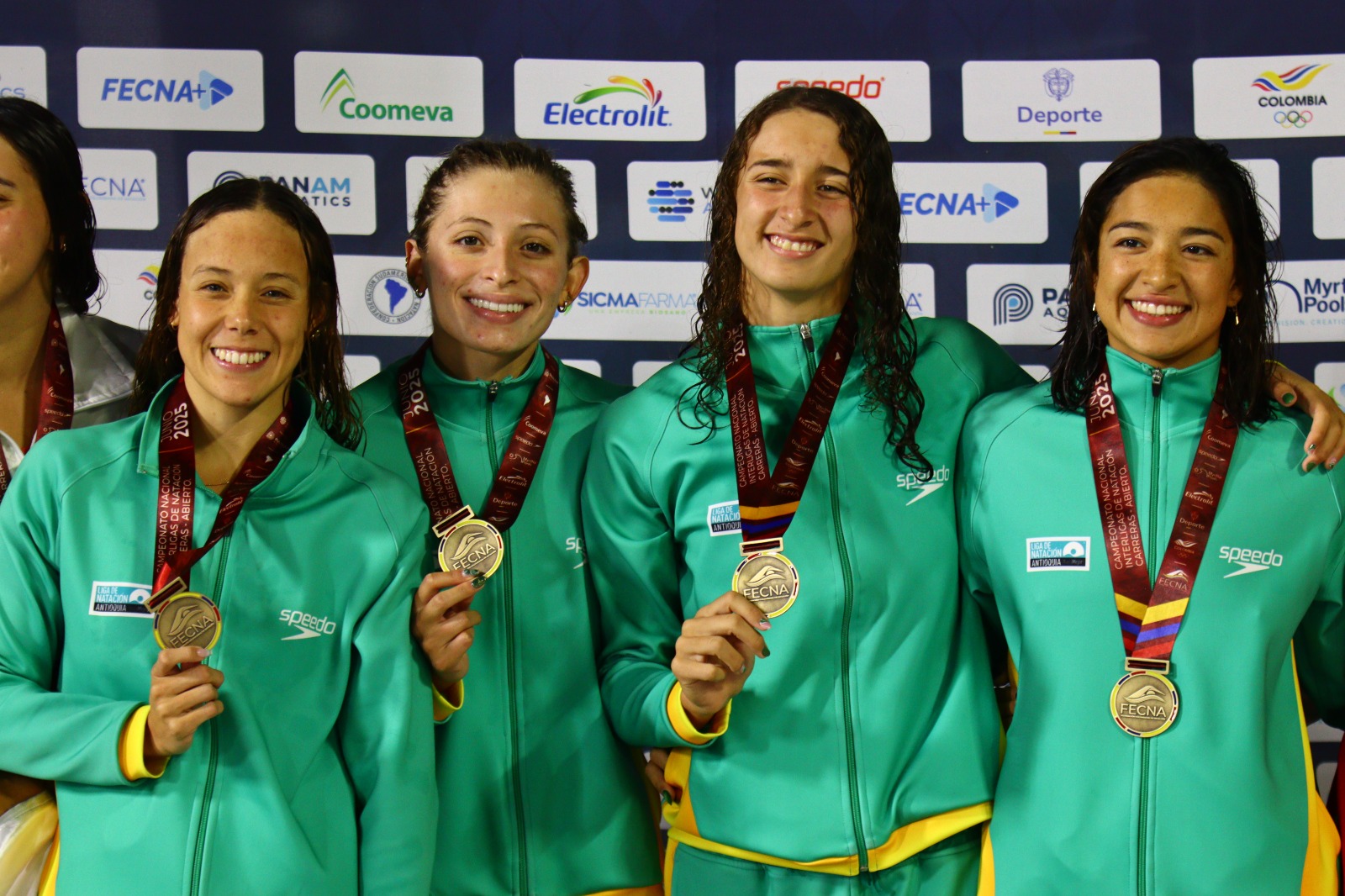 Antioquia a revalidar título nacional de Natación carreras