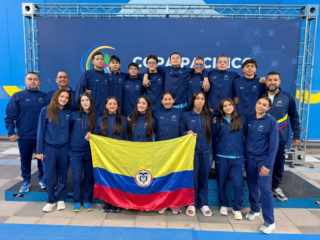 15 medallas para nadadores antioqueños en la Copa Pacífico Chile 2026